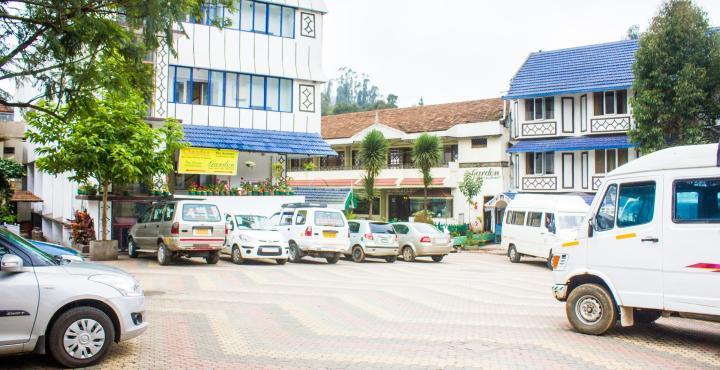 Hotel Nahar Nilgiris Ooty Kültér fotó
